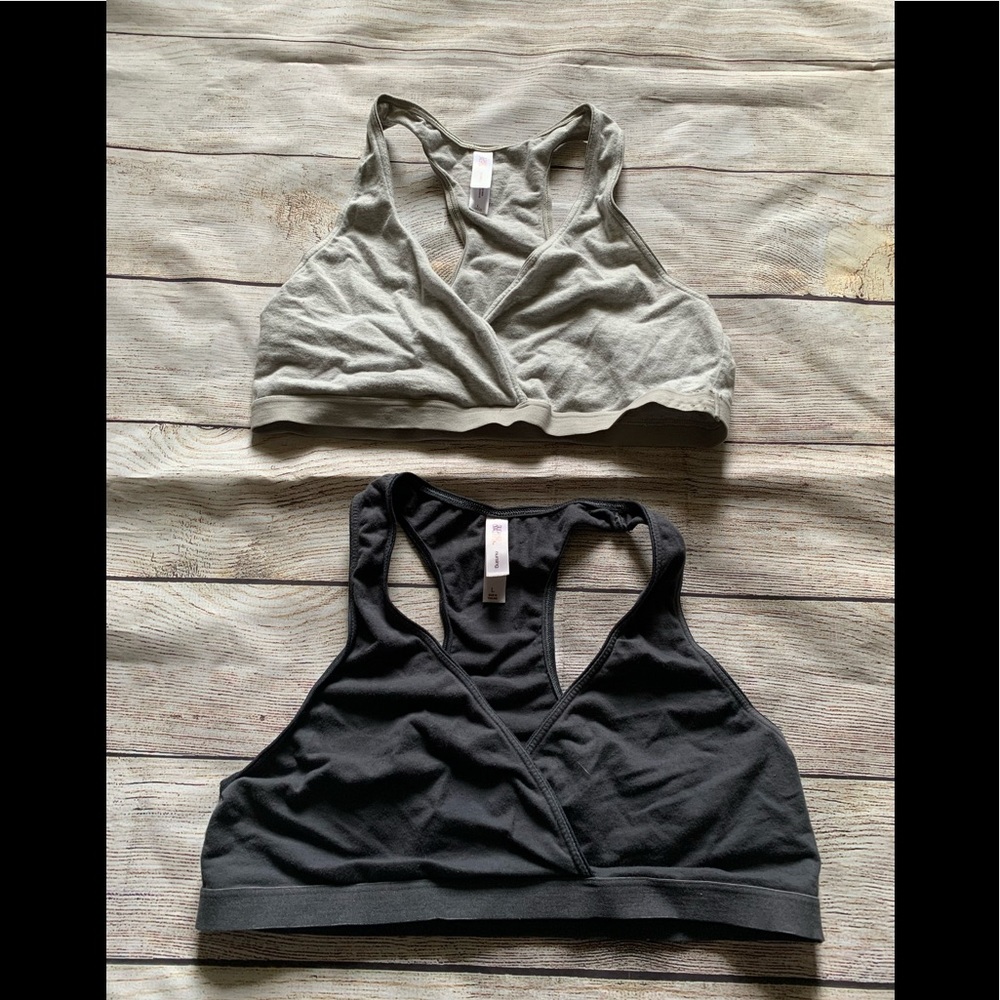 2 nursing bras